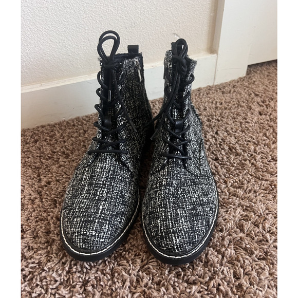 NYDJ Eileen Lace Up Boots Women's 11M Black Tweed Combat Ankle Booties Side Zip - Picture 4 of 10